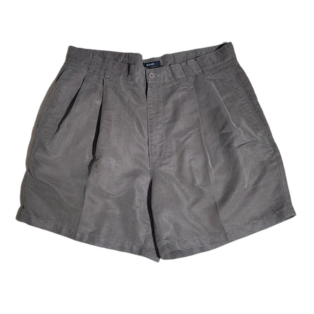 Alfani bermuda shorts color green